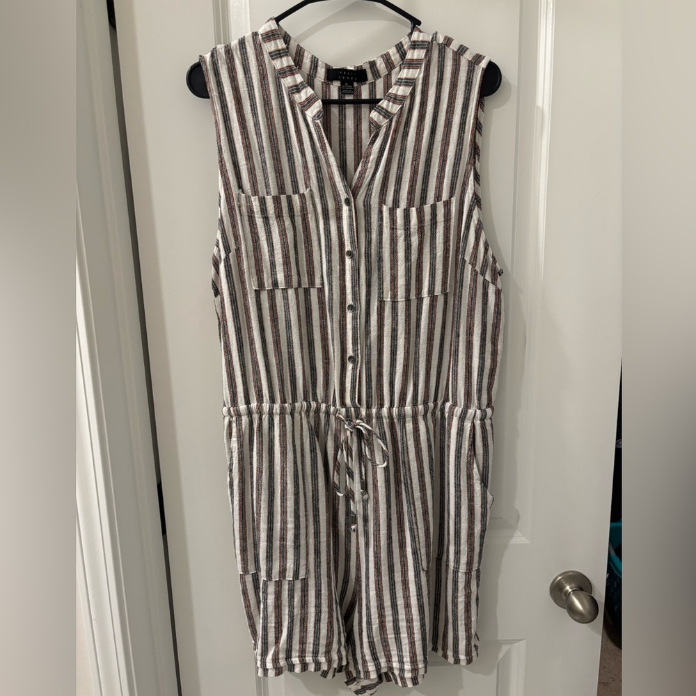 *** Make an Offer!! 
Size XL shorts romper. Gently used, see pics